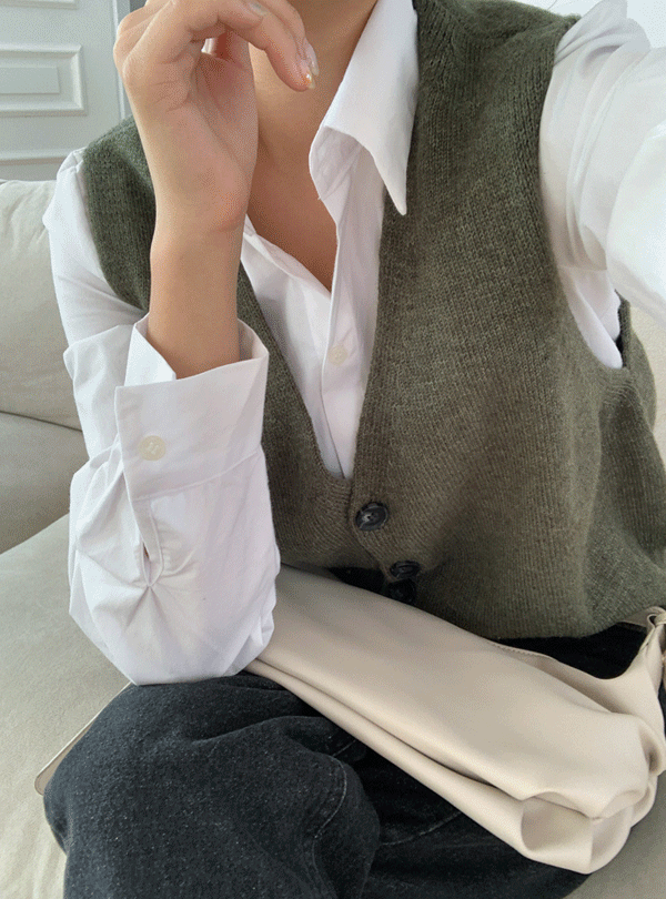 제린 라운딩 크롭 셔츠_white  기본 베이직 심플  데일리 미니멀 꾸안꾸 라운등 크롭 핀턱 긴팔 셔츠 